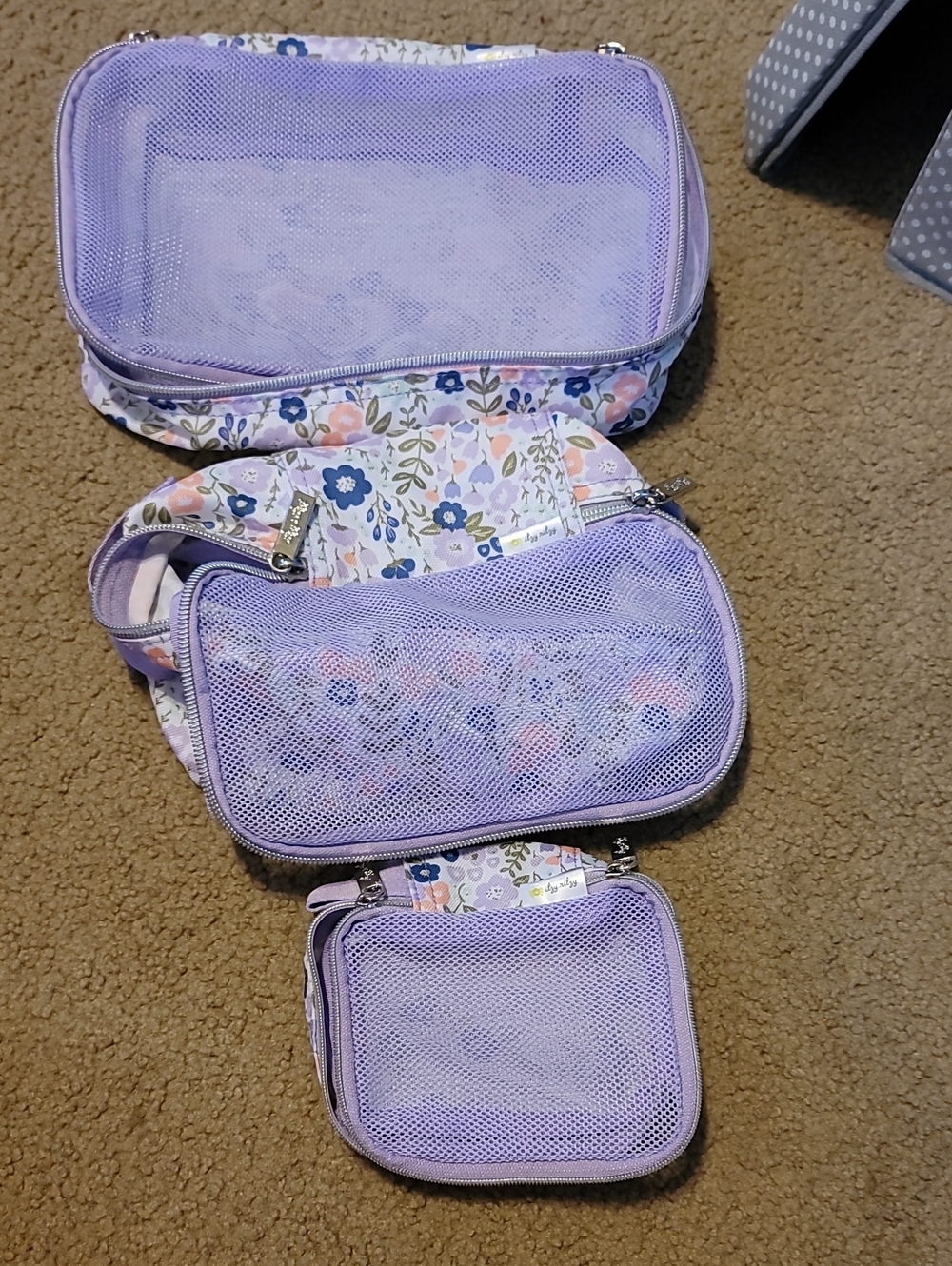 Itzy Ritzy Floral Lavender Travel Organizer Set